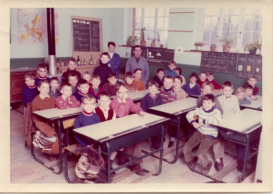 Les classes primaires des garons   en 1968-1969